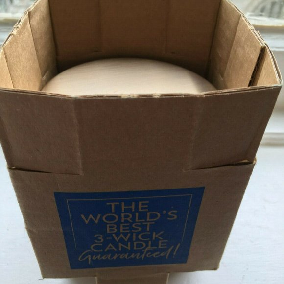 Bath and Body Works “Gather” Scented 3-Wick Candle - Picture 4 of 4